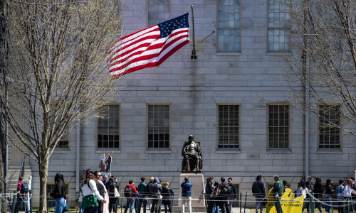 universitatea harvard
