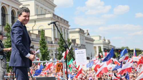 Nicușor Dan în Polonia