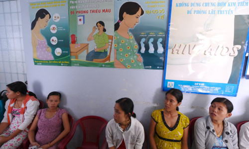 Vietnam renunţă la politica de a impune familiilor să aibă cel mult doi copii/ Profimedia