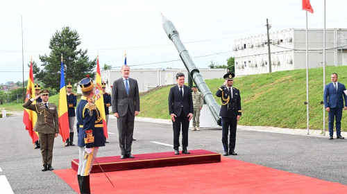 regele felipe si nicusor dan
