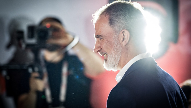 The King inaugurates the 'South Summit 2025' under the motto "On the move".