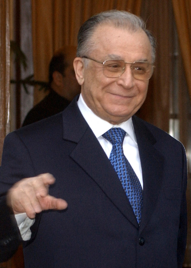ion iliescu (2)