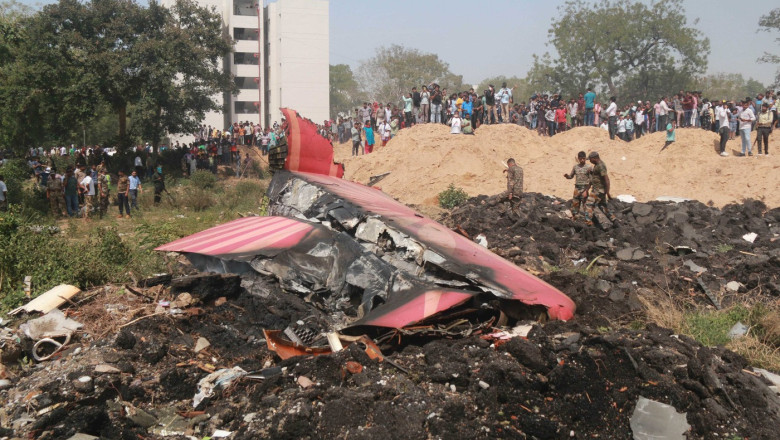 (SpotNews)INDIA GUJARAT AHMEDABAD PLANE CRASH