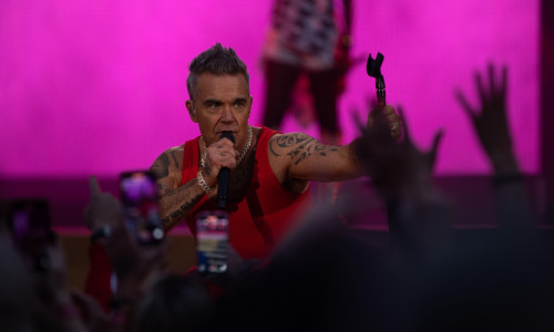 London, United Kingdom. 6th June 2025. Robbie Williams brings his highly anticipated Britpop tour to Arsenal's Emirates Stadium. Cristina Massei/Alamy Live News
