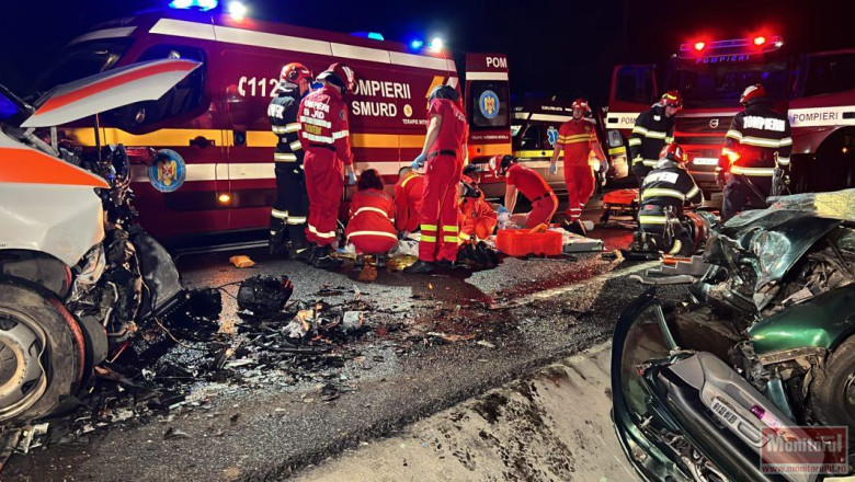 Accident în Botoșani. Doi oameni au murit, patru au fost răniți