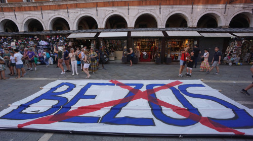venetia, jess bezos protest