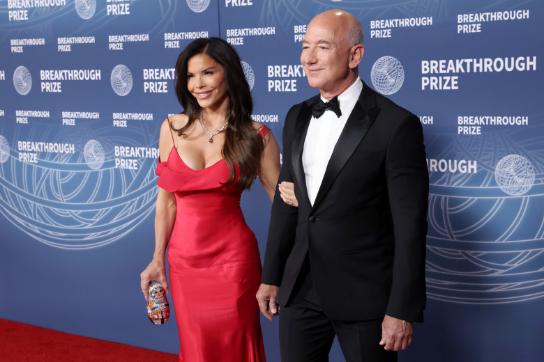 11th Breakthrough Prize Ceremony - Red Carpet