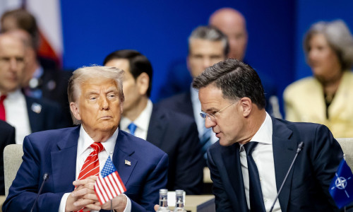 DEN HAAG - President Donald Trump of the United States and NATO Secretary General Mark Rutte at the start of the NATO Summit meeting at the World Forum. The Netherlands, for the first time in NATO's history of existence, is hosting a NATO summit. ANP SEM