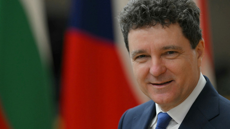 Nicușor Dan