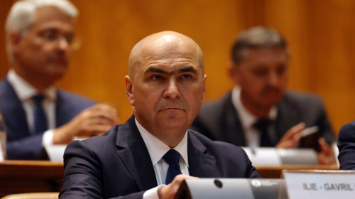 ROMANIA BUCHAREST NEW GOVERNMENT INVESTITURE VOTE