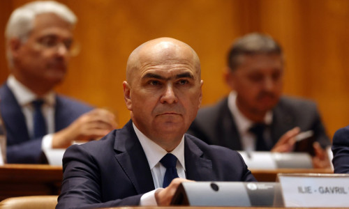 ROMANIA BUCHAREST NEW GOVERNMENT INVESTITURE VOTE