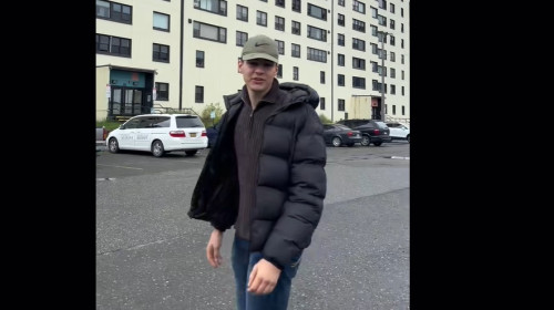 Tânărul care locuiește în cel mai izolat oraș din Alaska / Credit foto: Captură video TikTok