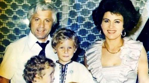 irina loghin cu sotul si copiii lor (2)