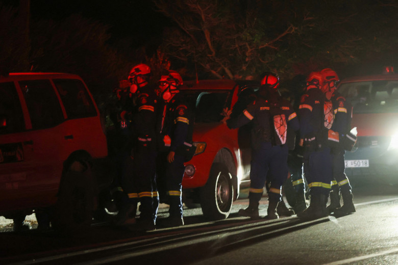 Massive fire erupts in Ierapetra, Crete