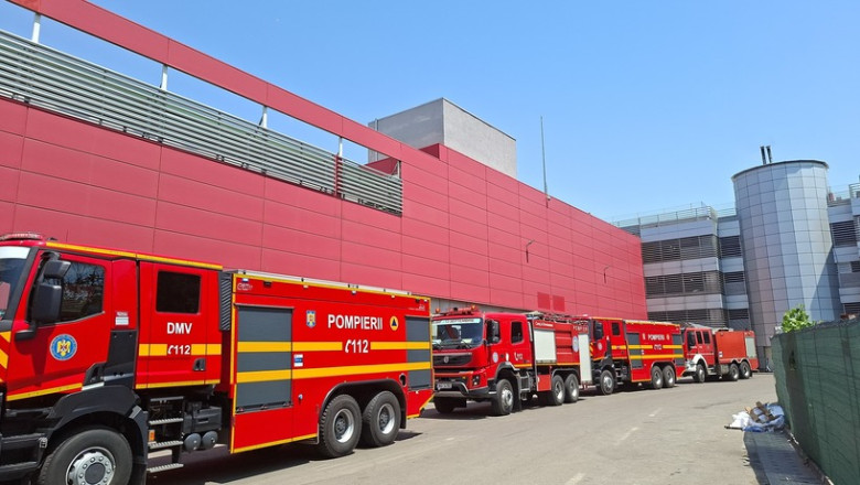 ncendiu pe terasa unui mall din Bucureşti