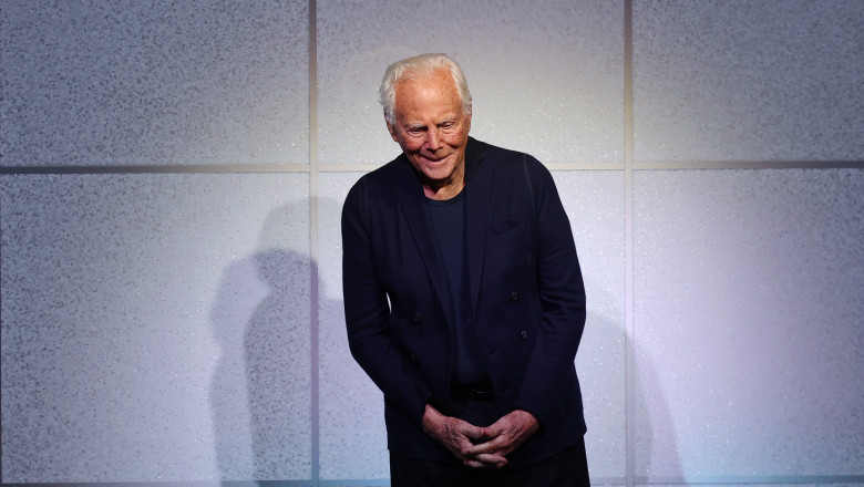 Giorgio Armani - Runway - Milan Fashion Week - Womenswear Fall/Winter 2024-2025
