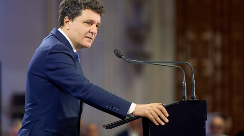 Bucharest, Romania. 12th July, 2025: Nicusor Dan, the President of Romania, gives his speech during the Extraordinary Congress of the National Liberal Party. Credit: Lucian Alecu/Alamy Live News