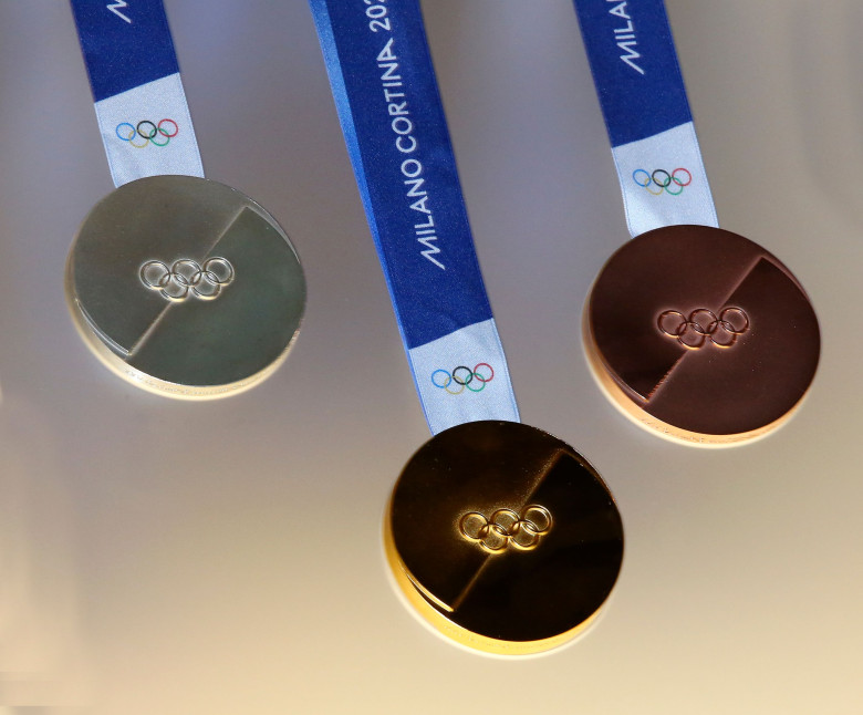Medaliile pentru Jocurile Olimpice şi Paralimpice de Iarnă din 2026/ Profimedia