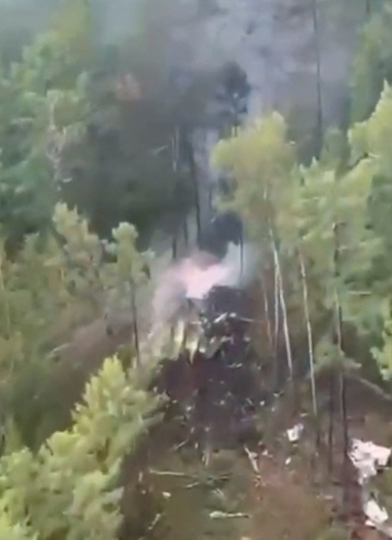 All dead after Russian plane crashes in Far East region, wreckage found