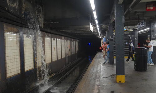 Stare de urgență în New York și New Jersey din cauza ploilor torențiale/ Profimedia