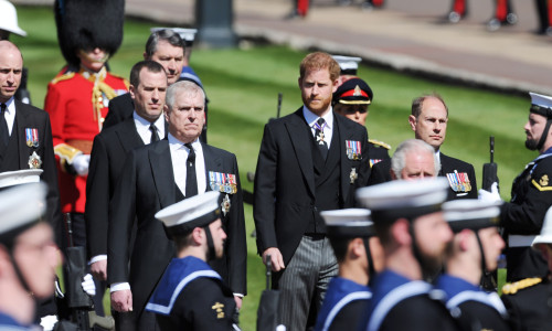 Prințul Harry l-ar fi lovit pe prințul Andrew/ Profimedia