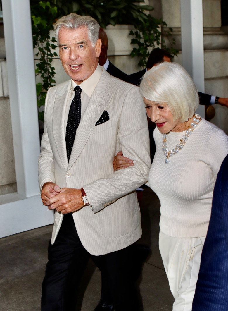 Pierce Brosnan and Helen Mirren shine at "The Thursday Murder Club" screening