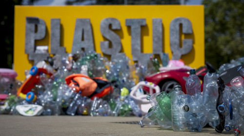 plastic (3)
