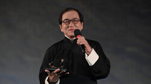 Locarno, Swiss Jackie Chan Wins Lifetime Achievement Award at the 2025 Locarno Film Festival