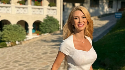 andreea balan la manastirea prislop (3)