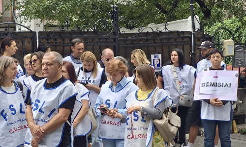 proteste la Ministerul Educației