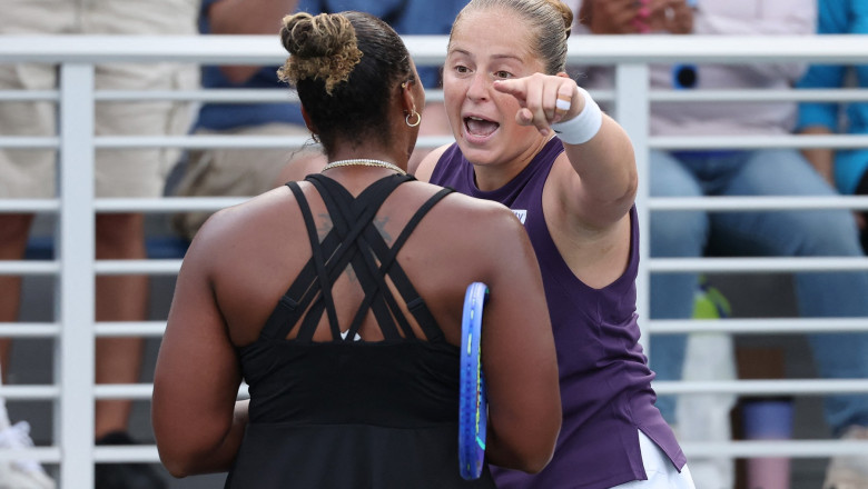 Taylor Townsend şi Jelena Ostapenko (4)