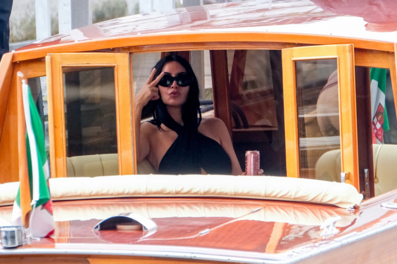 Kim Kardashian Arrives At Venice Airport - 28 Aug 2025