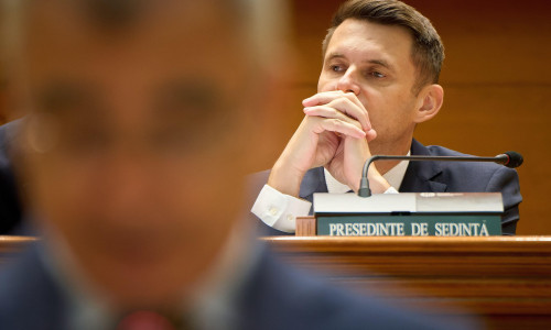 Bucharest, Romania. 10th July, 2025: Mircea Abrudean, president of the Senate, during the reading of the no-confidence motion against the Bolojan government, filed by the Alliance for the Union of Romanians (AUR), in the joint plenary of the Chambers of t