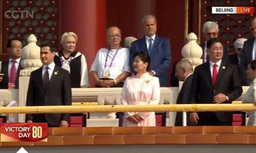 adrian nastase si sotia, alaturi viorica dancila in china