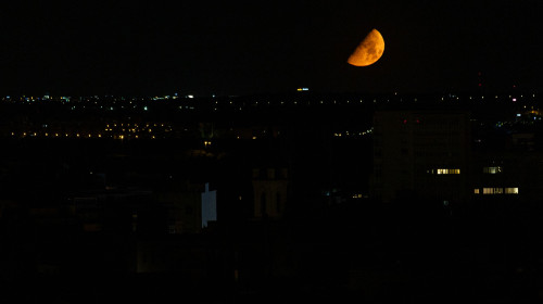 Eclipsa totală şi Lună sângerie duminică/ Profimedia