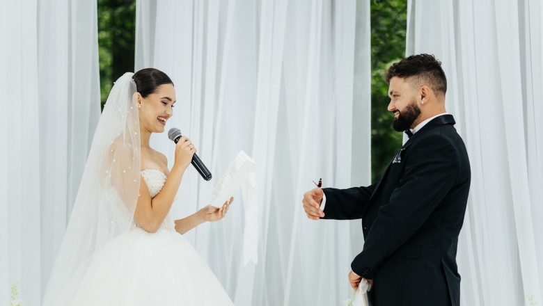 nuntă, fluture pe miri