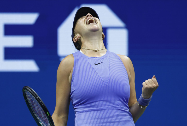 Osaka vs Anisimova US Open Tennis Semifinal in New York.
