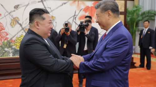 kim, xi (3)