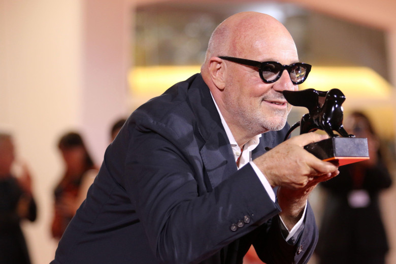 Europe, Italy, Lido di Venezia, September 06, 2025: Gianfranco Rosi poses with the Special Jury Prize 'Below the Clouds' during the winners photocall at the 82nd Venice International Film Festival on September 06, 2025 in Venice, Italy. Photo Ottavia Da