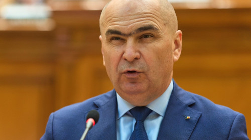 Bucharest, Romania. 7 Sep 2025: Ilie Bolojan, Prime Minister of Romania, gives his speech during the debate on the four motions of no confidence filed by the Alliance for the Union of Romanians (AUR) in response to the government's decision to assume resp