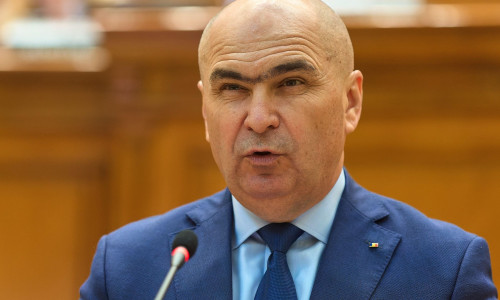 Bucharest, Romania. 7 Sep 2025: Ilie Bolojan, Prime Minister of Romania, gives his speech during the debate on the four motions of no confidence filed by the Alliance for the Union of Romanians (AUR) in response to the government's decision to assume resp