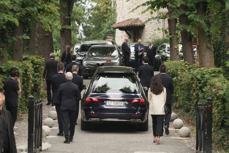 inmormantare Giorgio Armani