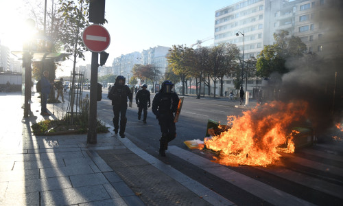 Blocăm tot, proteste Franța