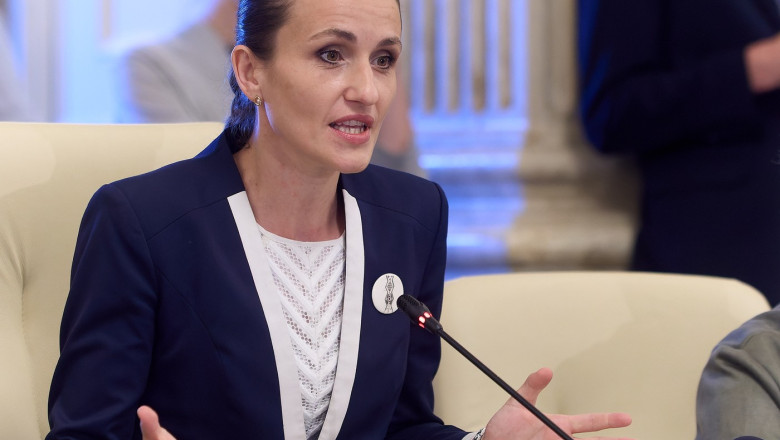 Oana Țoiu