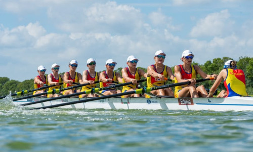 Medalie de argint pentru echipajul de 8+1 feminin la CM de Canotaj