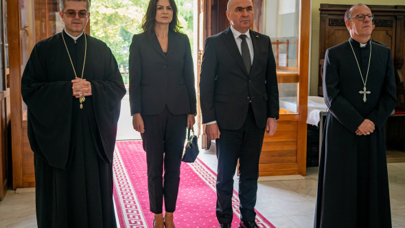 Cine e proaspăta soție a lui Ilie Bolojan. Nimeni n-a știut că premierul s-a recăsătorit