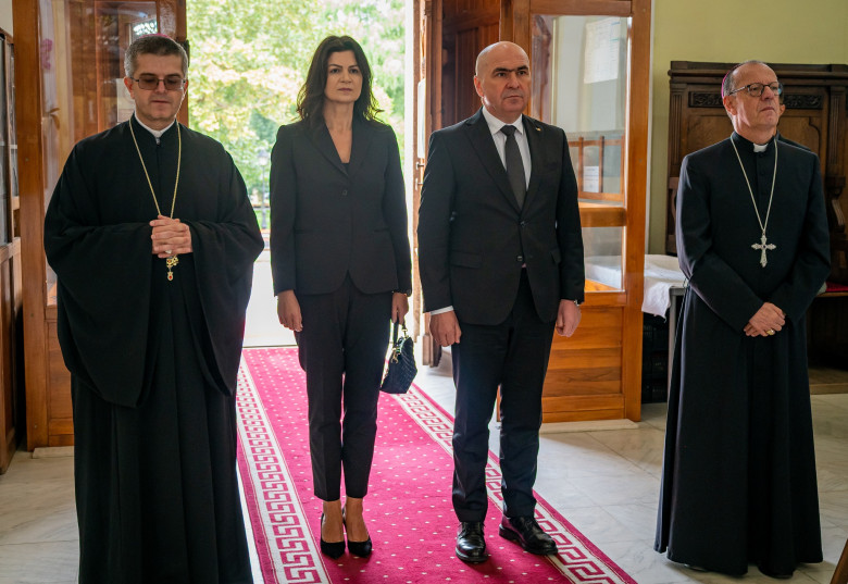 Ilie Bolojan și partenera sa 2.jp