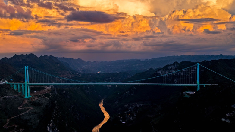 Podul Grand Canyon Huajiang