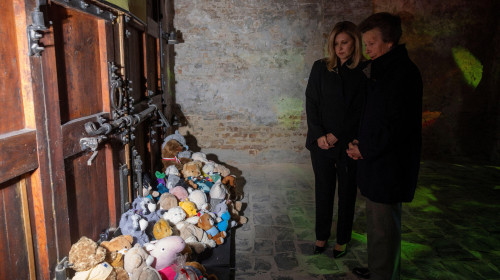 The Princess Royal (right) and Ukraine's First Lady Olena Zelenska view soft toys during a visit to the Children's Memorial at the National Museum of the History of Ukraine in the Second World War Memorial Complex, in Kyiv, for children killed in the conf
