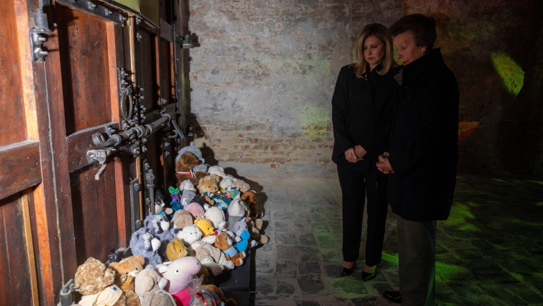 The Princess Royal (right) and Ukraine's First Lady Olena Zelenska view soft toys during a visit to the Children's Memorial at the National Museum of the History of Ukraine in the Second World War Memorial Complex, in Kyiv, for children killed in the conf